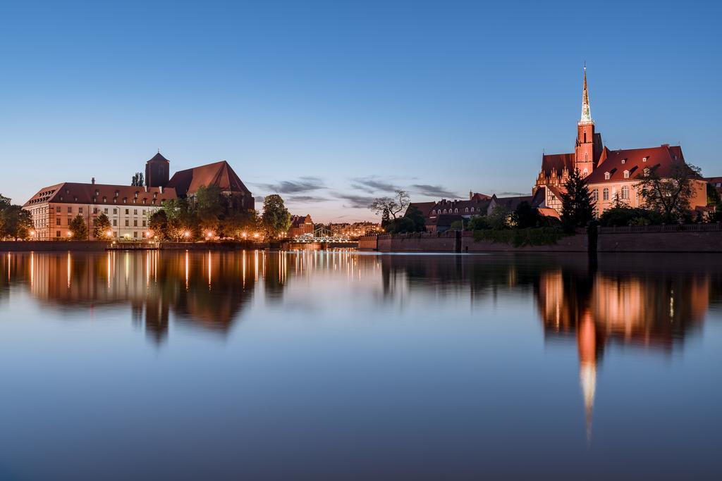 Rentplanet - Apartament Teatralna Wroclaw Dış mekan fotoğraf