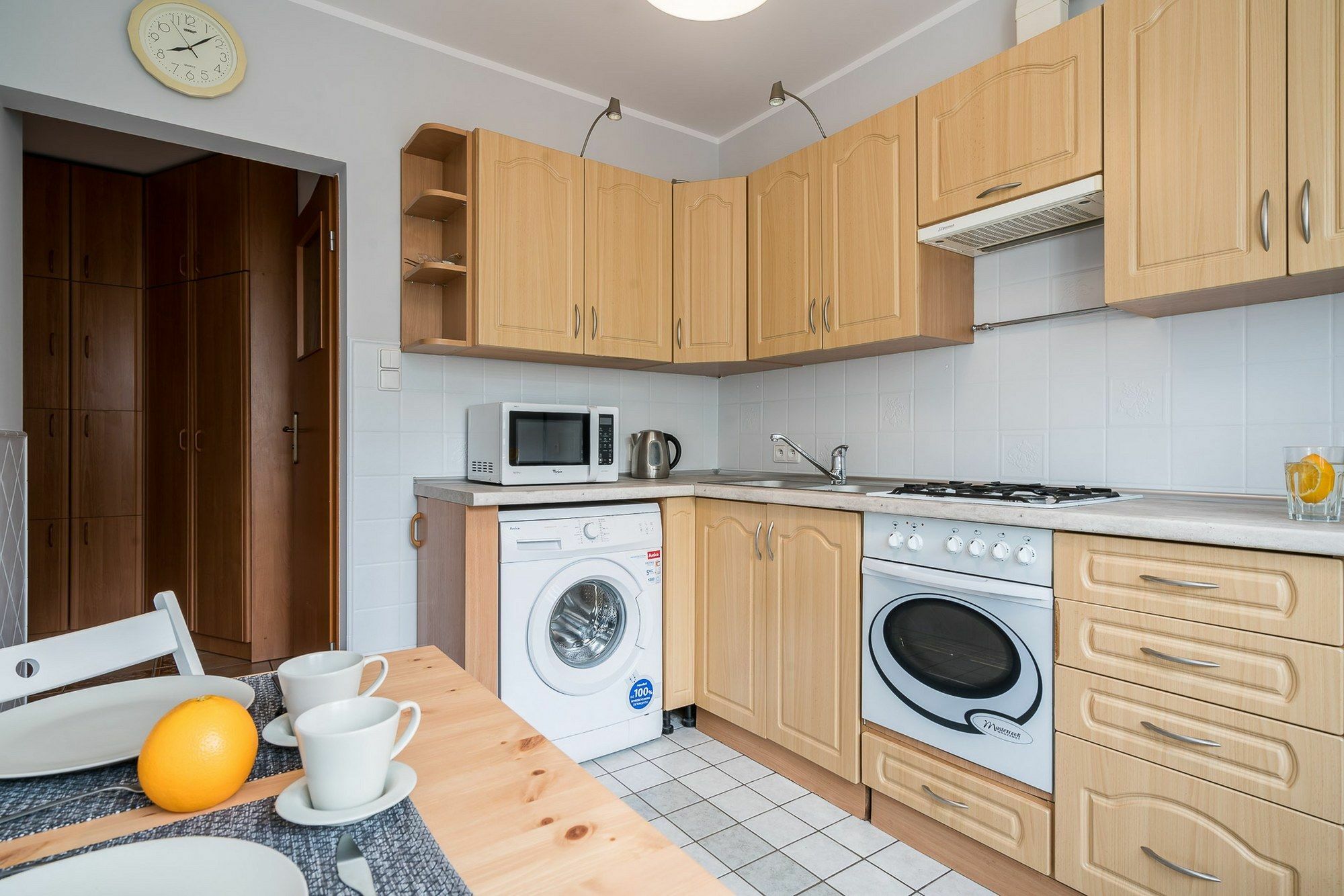 Rentplanet - Apartament Teatralna Wroclaw Dış mekan fotoğraf